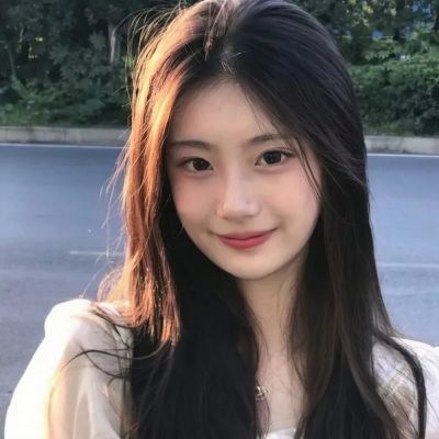 HEYZO-2376不伦性爱时男友打电话过来边讲电话边干！林里子